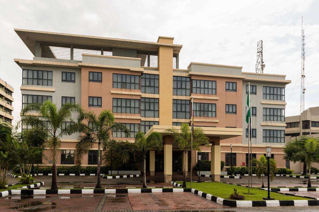 Protea Hotel By Marriott Ikeja Select Лагос Екстериор снимка
