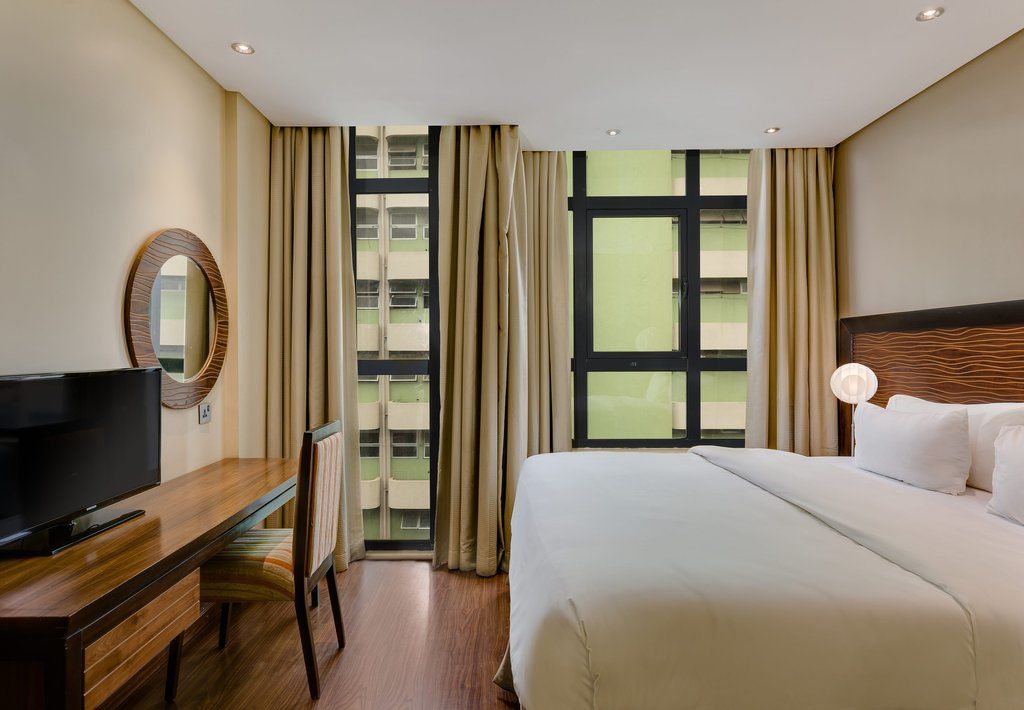 Protea Hotel By Marriott Ikeja Select Лагос Екстериор снимка